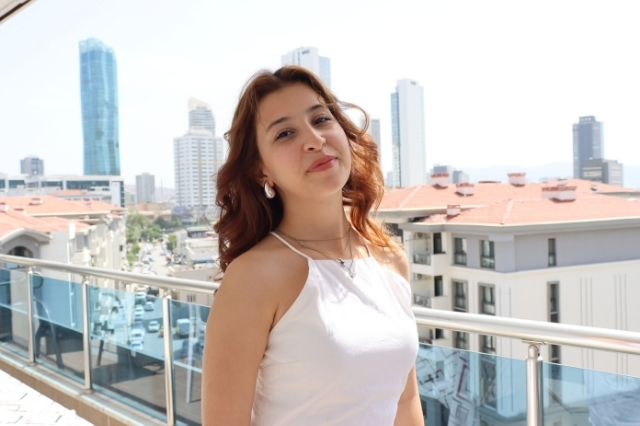 Elvan Ezgi Keskin - SEKRETERYA PERSONELİ