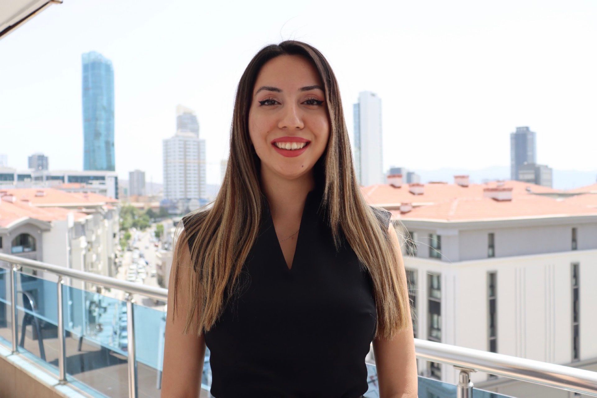 Ece Pınar Öncül - AVUKAT